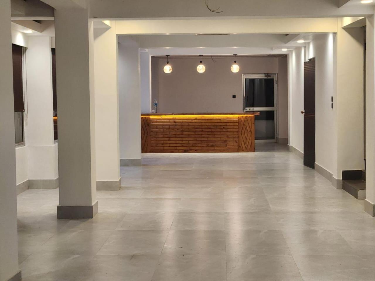 Blue Angel Guest House Σιλόνγκ Εξωτερικό φωτογραφία