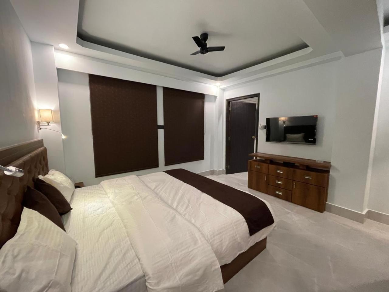 Blue Angel Guest House Σιλόνγκ Εξωτερικό φωτογραφία