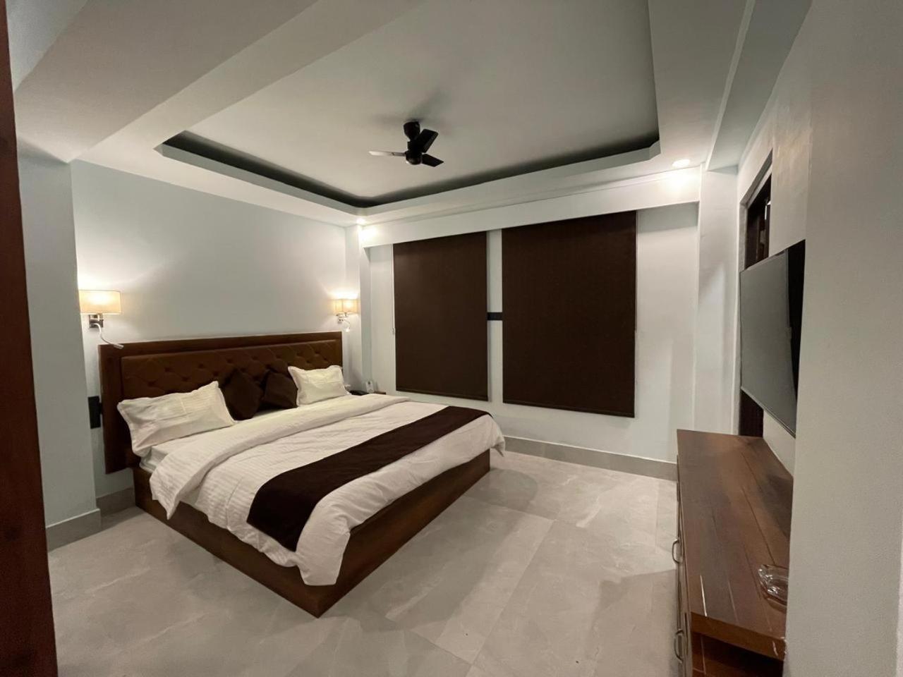 Blue Angel Guest House Σιλόνγκ Εξωτερικό φωτογραφία
